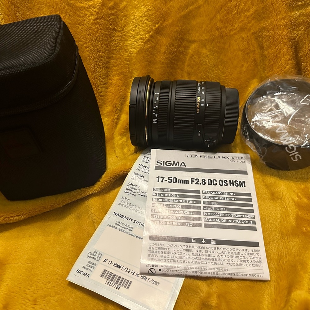 Sigma camera lens for Sony